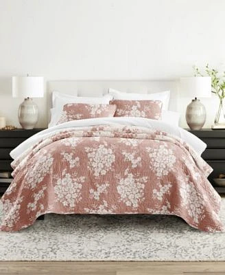 Ienjoy Home Distressed Bouquet Reversible Quilt Sets