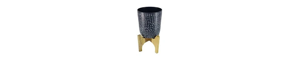 Artisanal Metal Planter – Round Hammered Pot on Wood Arch Stand