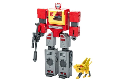 Transformers G1 Autobot Blaster and Steeljaw | Transformers Vintage G1 Reissues 40th Anniversary