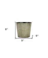 Durable Plastic Round Pot Planter for Indoor and Outdoor Use