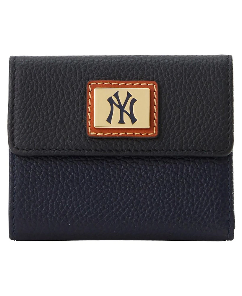 Dooney & Bourke New York Yankees Flap Credit Card Wallet