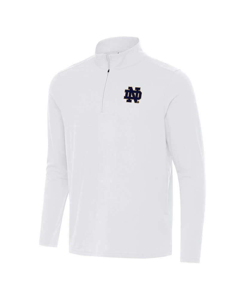 Antigua Men's White Notre Dame Fighting Irish Intent Quarter-Zip Top