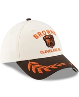 New Era Men's Cream/Brown Cleveland Browns 2025 Nfl Draft 39THIRTY Flex Hat
