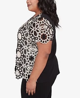 Alfred Dunner Plus Natural Instinct Crochet Flower Crew Neck T-Shirt