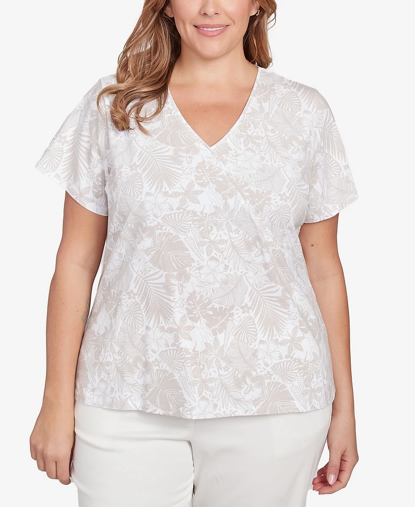 Hearts Of Palm Plus Short Sleeve Surplice Top
