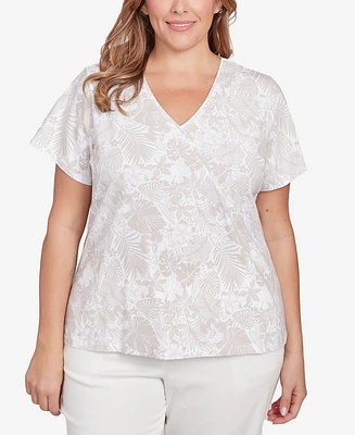 Hearts Of Palm Plus Short Sleeve Surplice Top