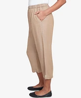 Alfred Dunner Petite Summer Solstice Relaxed Button Tab Capri