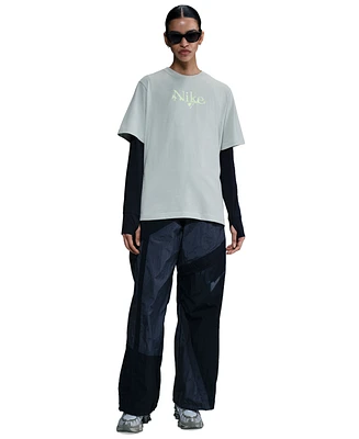 Nike Sportswear Women's Cotton Logo Relaxed T-Shirt