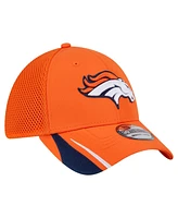 New Era Men's Orange Denver Broncos Game Day Linear 39THIRTY Flex Hat