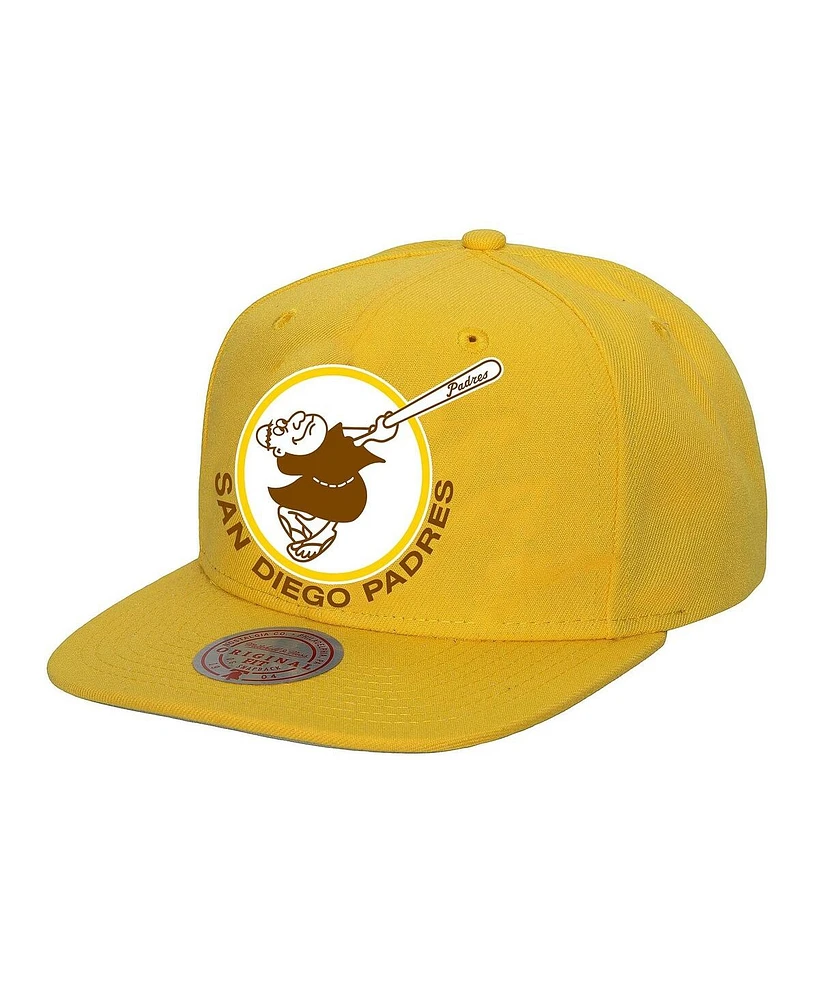 Mitchell & Ness Men's Gold San Diego Padres Cooperstown Collection Basic Flip Snapback Hat