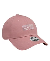 New Era Women's Pink Manchester United Seasonal 9FORTY Adjustable Hat