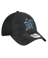 New Era Men's Black Miami Marlins Subtle Camo 39THIRTY Flex Hat