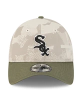 New Era Men's Light Beige/Olive Chicago White Sox 2025 Armed Forces Day 9TWENTY Adjustable Hat