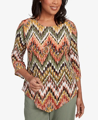 Alfred Dunner Petite Copper Canyon Ikat Chevron Crew Neck Top with Necklace
