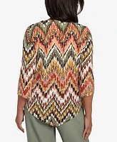 Alfred Dunner Petite Copper Canyon Ikat Chevron Crew Neck Top with Necklace