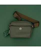 3-in-1 Crossbody Dog Walk Bag with Matching Planet-Safe Poop Bags