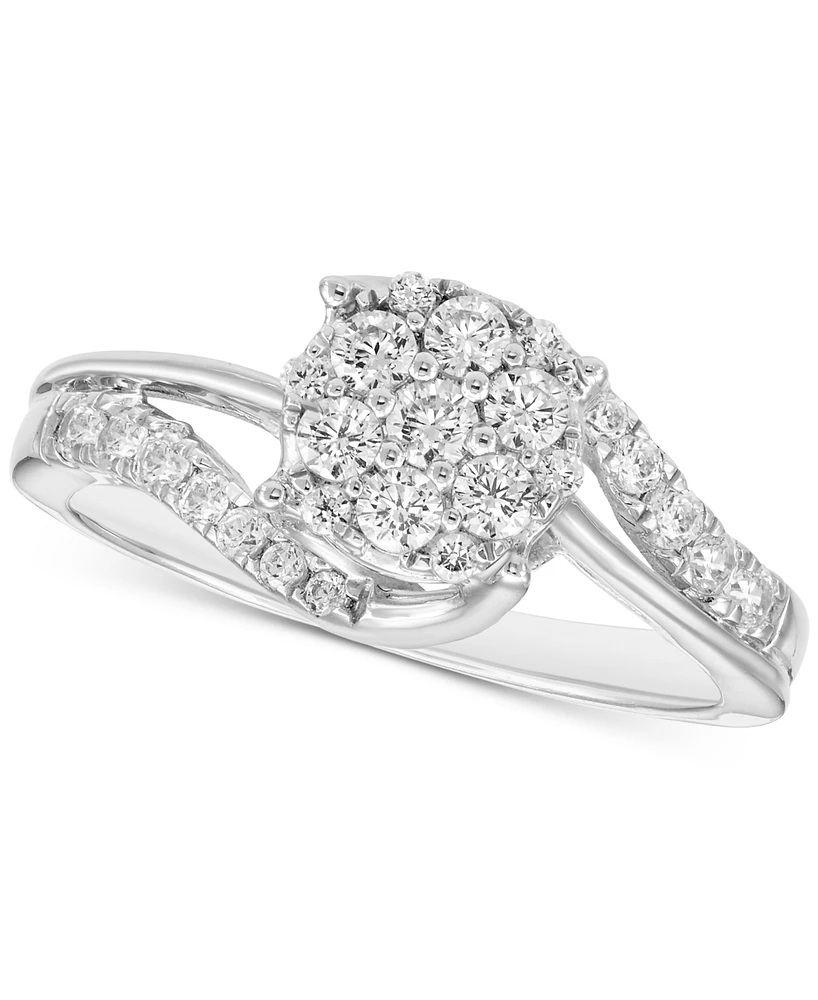 Diamond Cluster Ring (1/2 ct. t.w.) in 10k White Gold