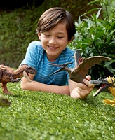 Jurassic World Chaos Theory Wild Roar Kentrosaurus Action Figure