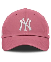Nike Men's and Women's Pink New York Yankees Club Adjustable Hat
