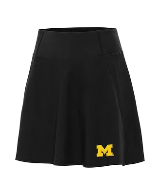 Antigua Women's Black Michigan Wolverines Chip Skort