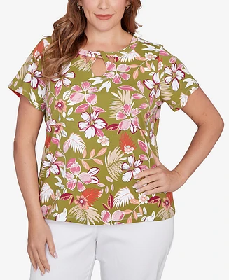 Hearts Of Palm Plus Short Sleeve Embellished Blossom Top