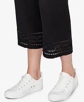 Ruby Rd. Plus Lotus Lace Soft Denim Capri Pants