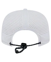 New Era Men's White New York Yankees Perforated Golfer Snapback Hat