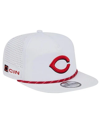 New Era Men's White Cincinnati Reds Perforated Golfer Snapback Hat