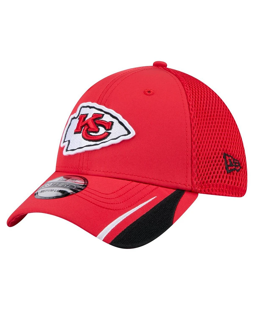 New Era Men's Red Kansas City Chiefs Game Day Linear 39THIRTY Flex Hat