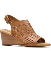 Clarks Collection Women's Emmalae Hope Wedge Sandals