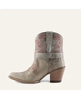 Madison Leather Cowgirl Boots - Stylish Western Footwear & Comfort By Buck Brana