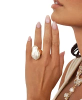 Ettika Sea-born Mother of Pearl Statement Ring