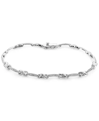 Diamond Link Bracelet (1/10 ct. t.w.) in Sterling Silver