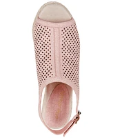 Easy Street Stacy Wedge Sandals