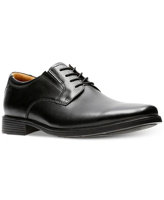 Clarks Collection Men's Tilden Plain-Toe Oxford Dress Shoes