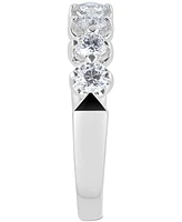 Certified Diamond Scalloped Ring (1 ct. t.w.) 14k White Gold