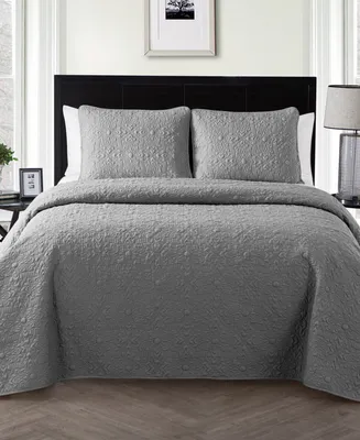 Vcny Home Caroline Embossed 3-Piece King Quilt Set