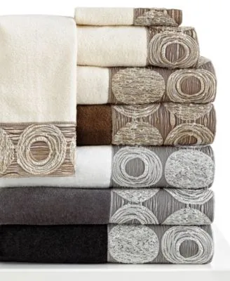 Avanti Galaxy Circle Bordered Cotton Bath Towels