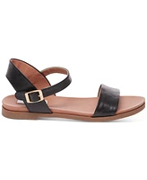 Steve Madden Dina Flat Sandals