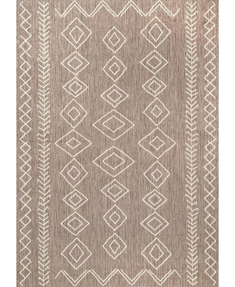 nuLoom Serna OWDN23D Tan 6'3" x 9' Outdoor Area Rug