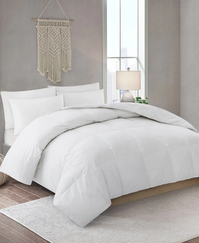 Unikome Lightweight White Goose Feather and Down Comforter with Duvet Tabs