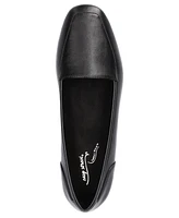 Easy Street Women's Thrill Square Toe Comfort Flats
