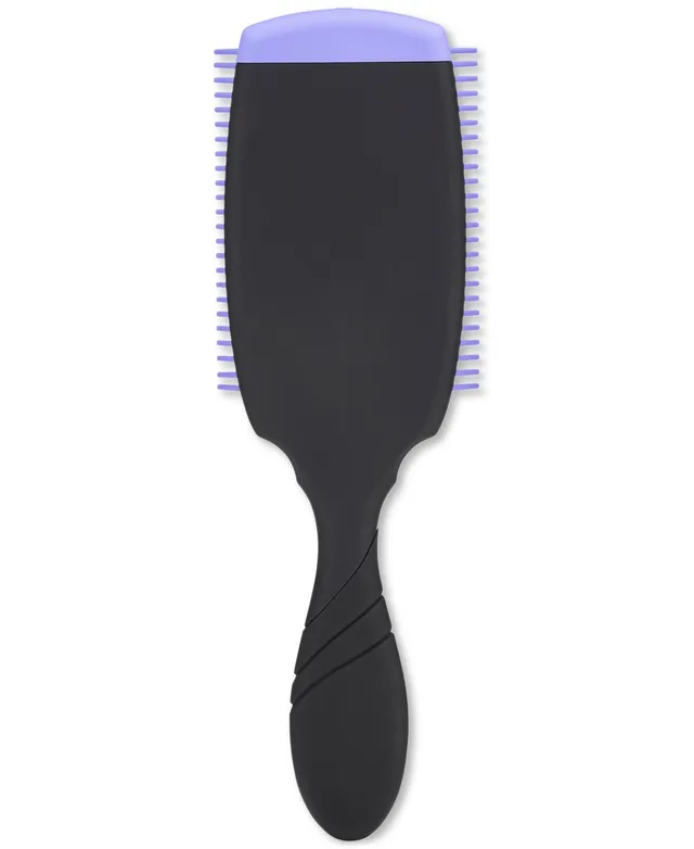 Wet Brush Pro customizable curl detangler