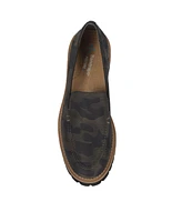 Baretraps Women's Prestin Lug Sole Loafers