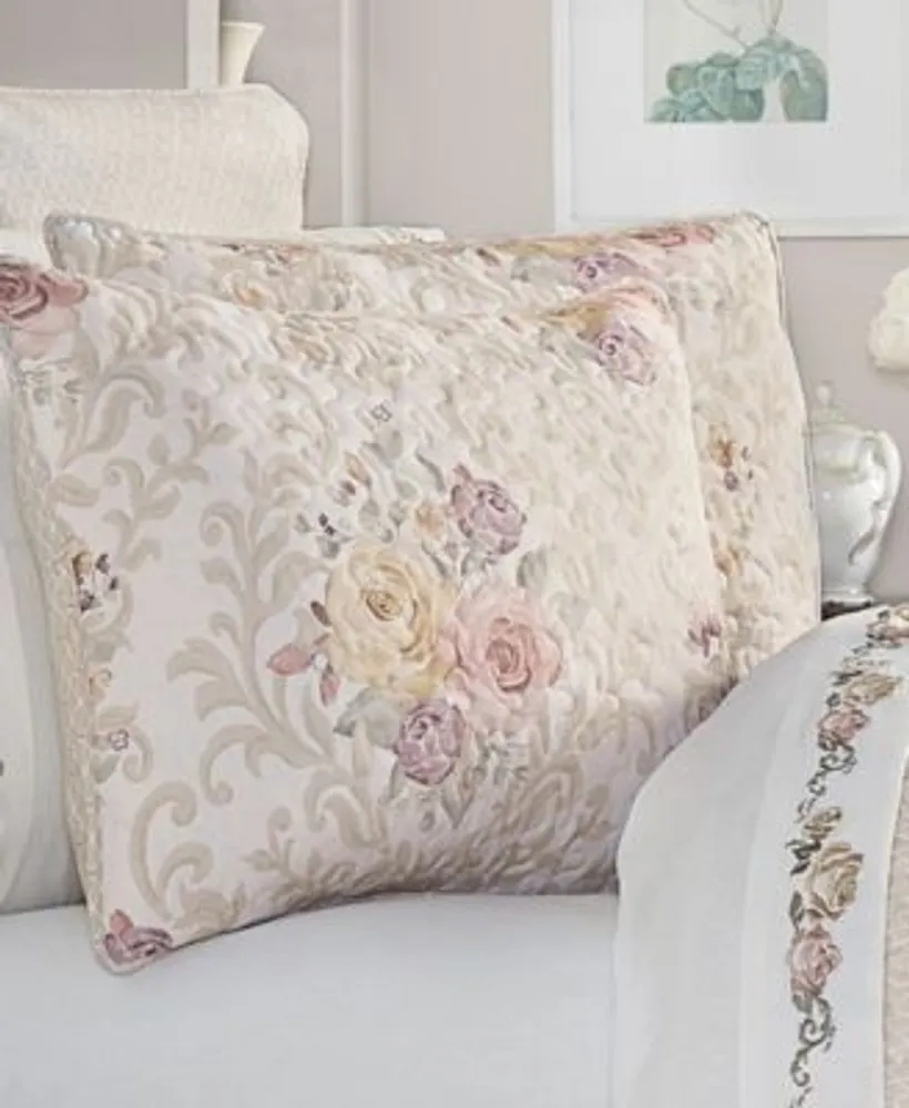 Closeout Royal Court Chardonnay Quilt Sets