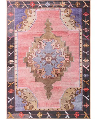 Bayshore Home Lift Vesta 7'6" x 10'6" Area Rug