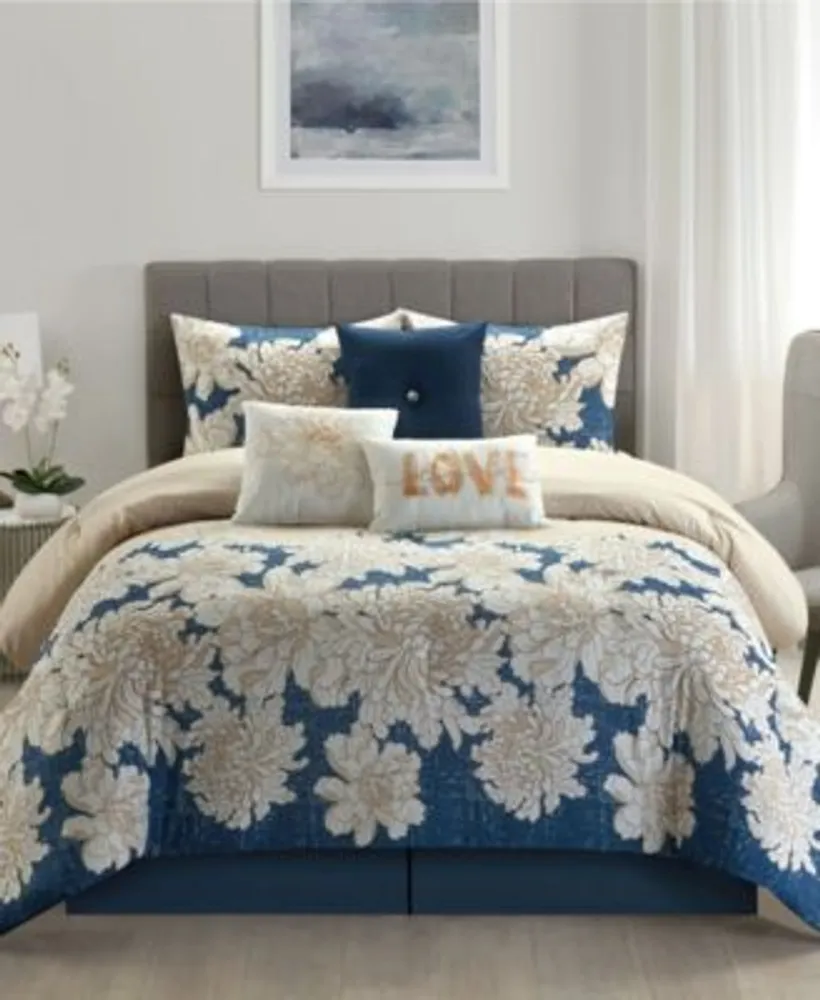 Stratford Park Wesley Comforter Sets