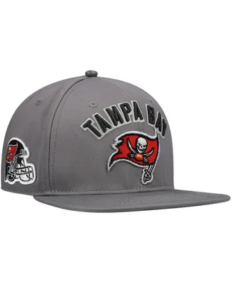 Men's Pro Standard Gray Tampa Bay Buccaneers Stacked Snapback Hat