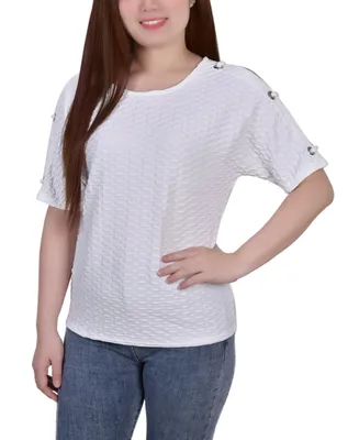 Ny Collection Petite Short Sleeve Honeycomb Textured Grommet Top