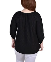 Plus 3/4 Sleeve Honeycomb Henley Top